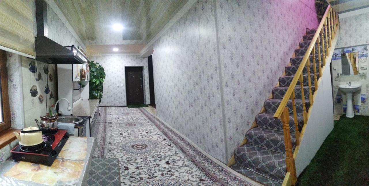 Cottage house Chimgan Екстериор снимка